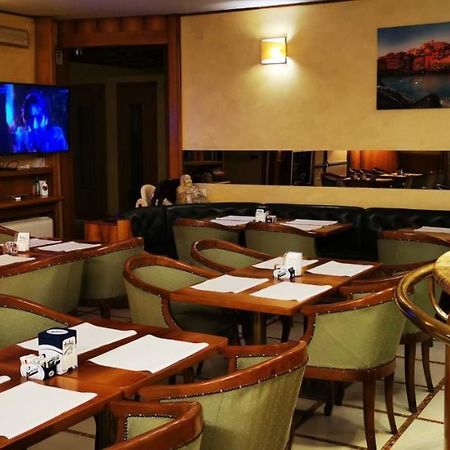 New Alexander Hotel Γένοβα Εξωτερικό φωτογραφία