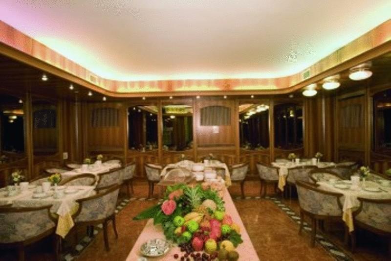 New Alexander Hotel Γένοβα Εξωτερικό φωτογραφία